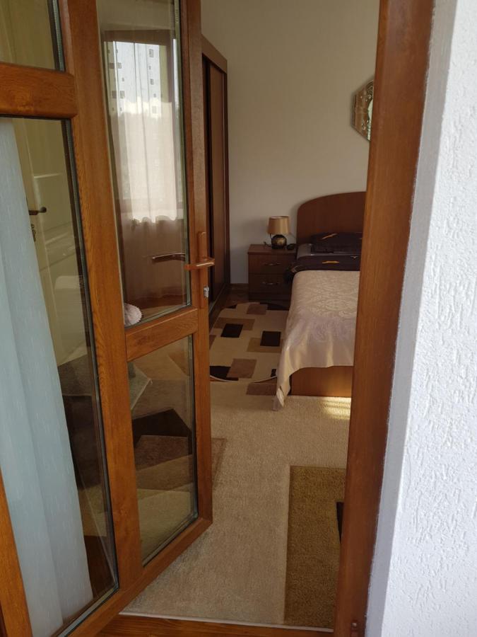 La Bunicu Villa Polovragi Eksteriør billede